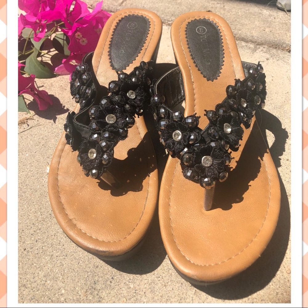 Platform Sandals  ☀️